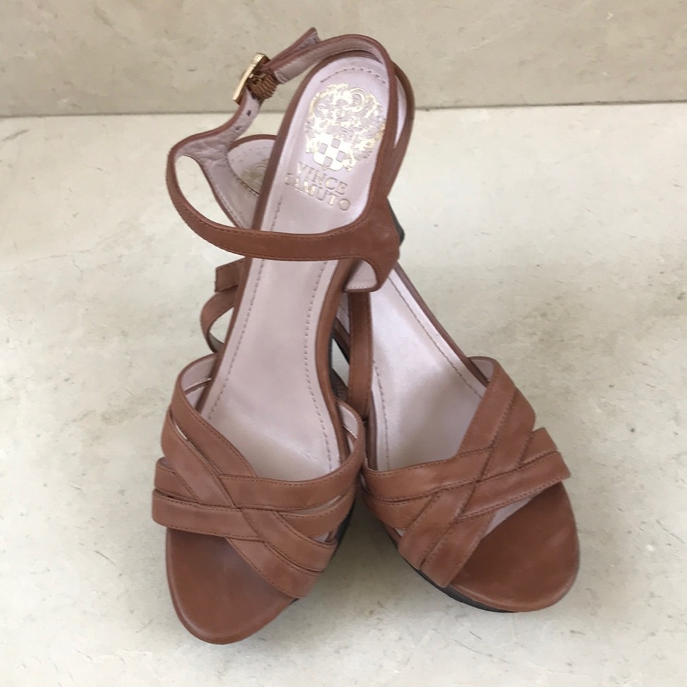 EUC Vince Camuto Platform Sandals ladies size 9M